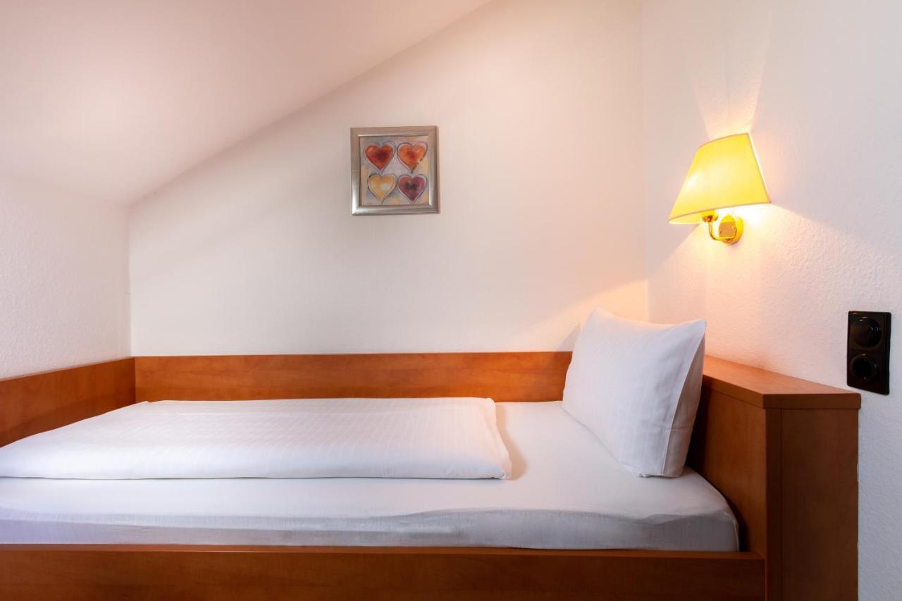 Hotel Zum Rosengarten Darmstadt Eksteriør billede